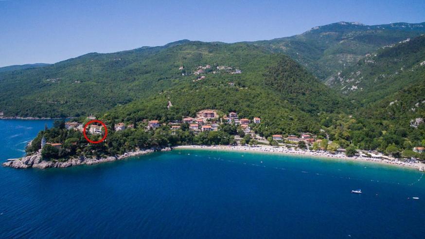 Bed And Breakfast Villa Maria Ловран Экстерьер фото