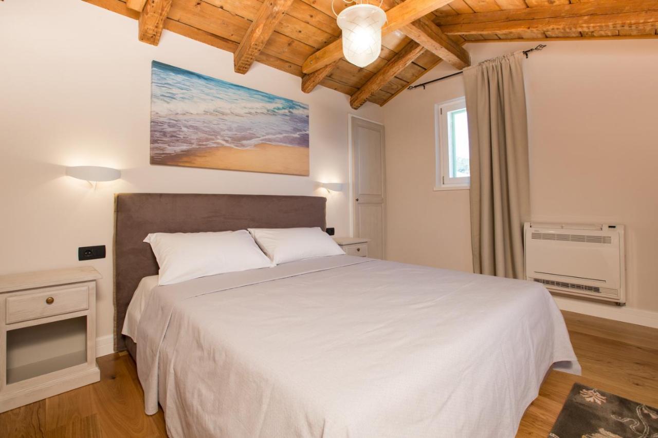Bed And Breakfast Villa Maria Ловран Экстерьер фото