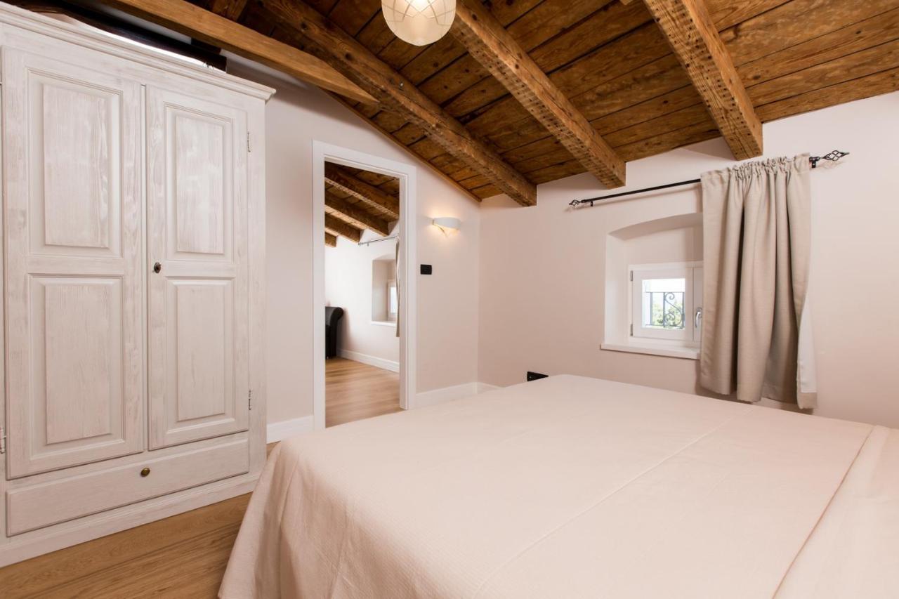 Bed And Breakfast Villa Maria Ловран Экстерьер фото